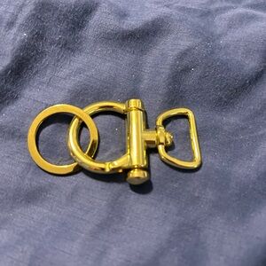 Gold scarf equestrian bit keeper